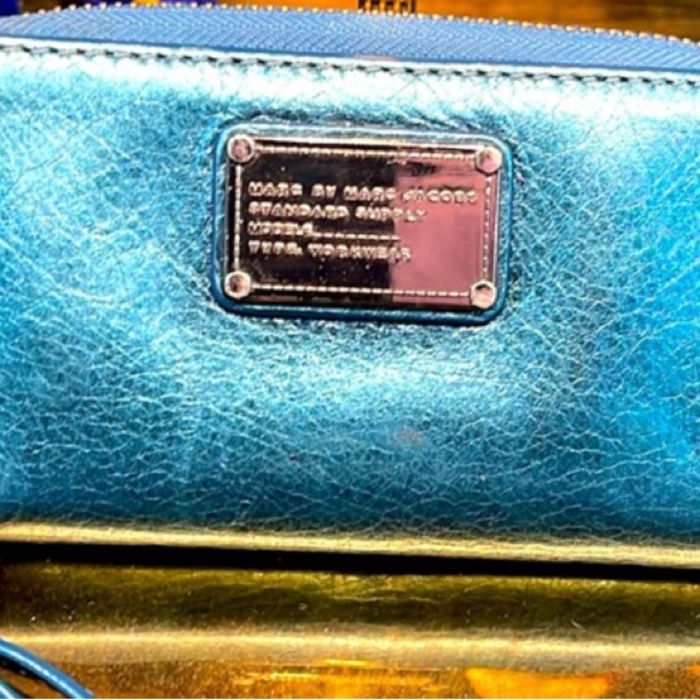 Marc Jacobs Teal Women's Zippy Wallet